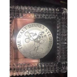 Disney Mickey Mouse Icon Glass Trinket